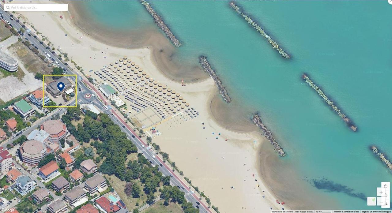 Apartament Sunrise Beach House - Sea View Montesilvano Marina Zewnętrze zdjęcie